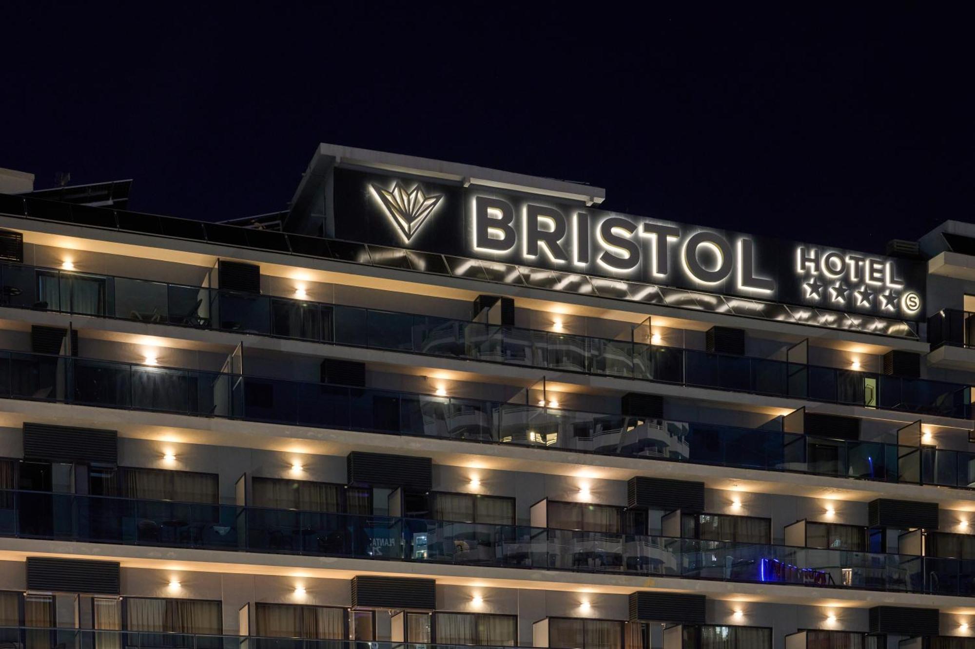 Bristol 4 Sup Hotel 4*